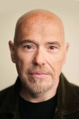 Nick Holder headshot