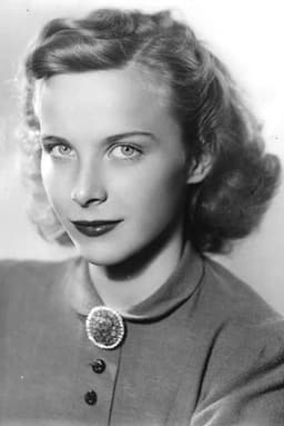 Joan Tetzel headshot