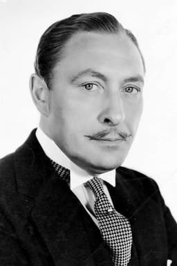 Lionel Atwill headshot