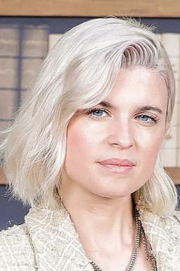 Cécile Cassel headshot