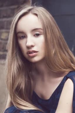 Emily Haigh headshot