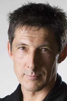 Peter Wingfield headshot