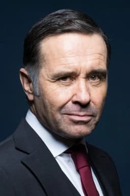 Andrew Scarborough headshot