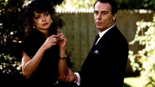 Married to the Mob's Backdrop Image