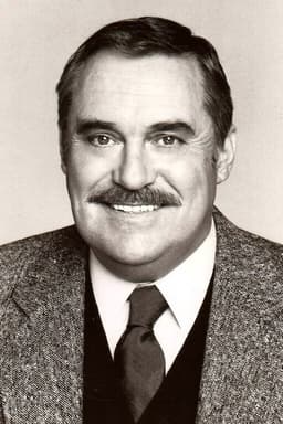 Christopher Hewett headshot