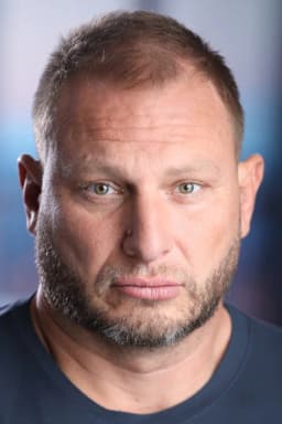 Nathan Kirby headshot