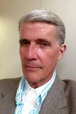 Robert Dawson headshot