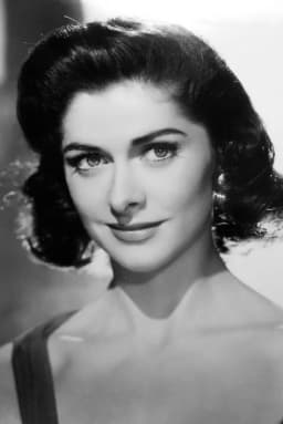 Maureen Swanson headshot