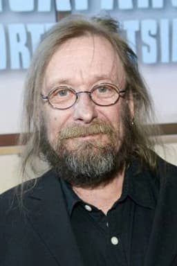 Silu Seppälä headshot
