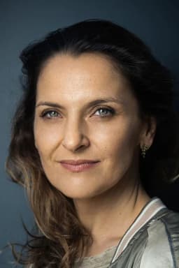 Antonia Zegers headshot