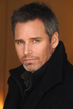 Dan Gauthier headshot