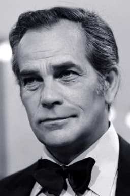 Adrian Hoven headshot