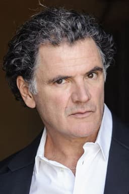 Paco Reconti headshot