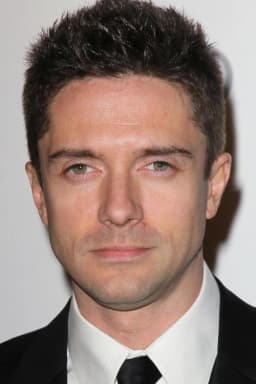 Topher Grace headshot