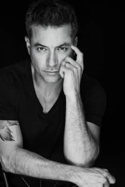 Raúl Méndez headshot