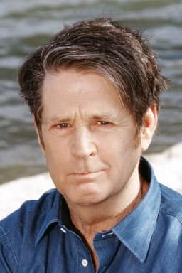 Brian Wilson headshot