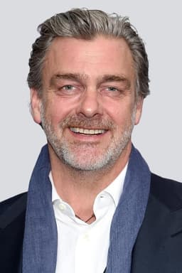 Ray Stevenson headshot