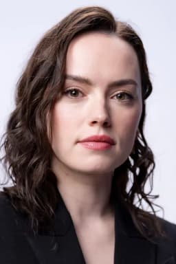 Daisy Ridley headshot