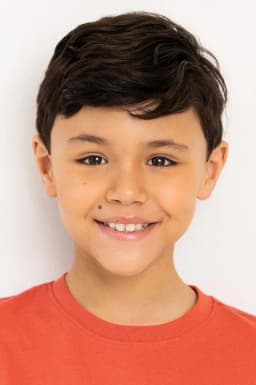 Exavier Montanez headshot