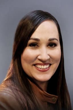 Meredith Eaton headshot