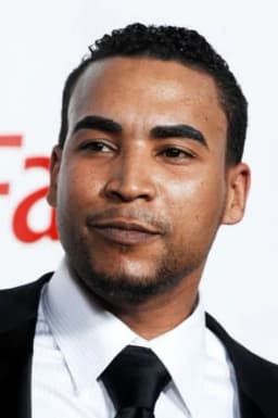 Don Omar headshot