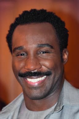 Tramell Tillman headshot