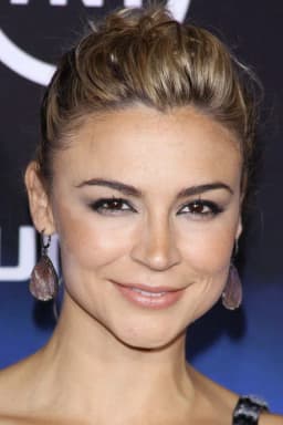 Samaire Armstrong headshot