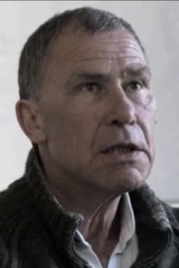 Robert Hill headshot