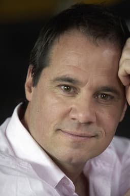 Paul Mercurio headshot