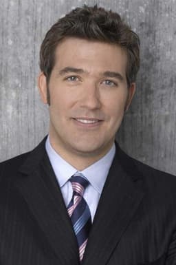 Craig Bierko headshot