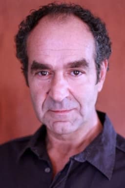 Albert Pérez headshot