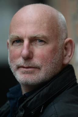 Gary Lewis headshot
