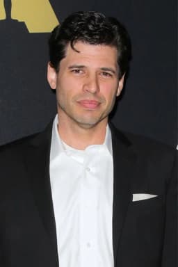 Max Brooks headshot