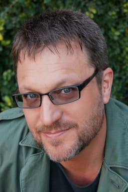 Steve Blum headshot