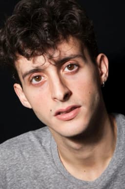 Daniel Ibáñez headshot