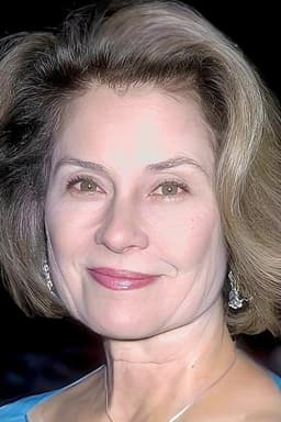 Diane Baker headshot
