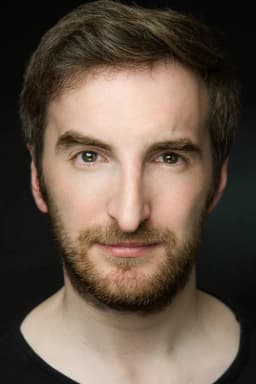 Gareth Turkington headshot