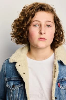 Sasha Knight headshot