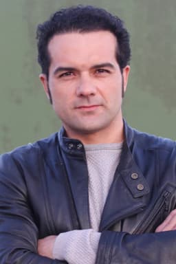 Alfonso Sánchez headshot