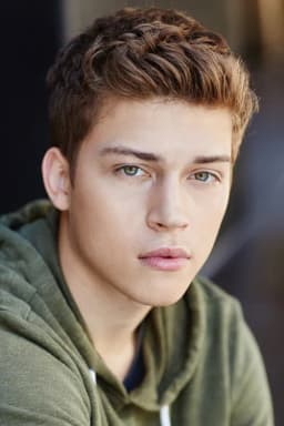 Ricky Garcia headshot
