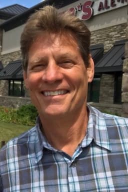 Dan Anderson headshot