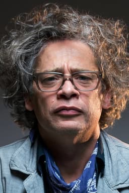 Dexter Fletcher headshot
