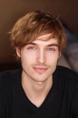 Trevor Stines headshot