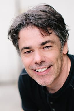 Jonathan Holmes headshot