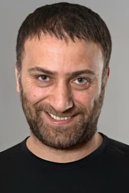 Mehmet Polat headshot