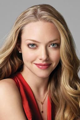 Amanda Seyfried headshot