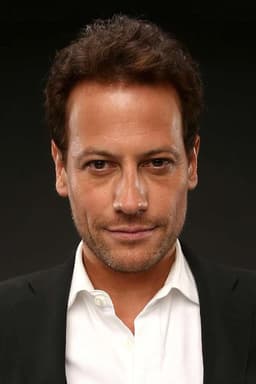 Ioan Gruffudd headshot