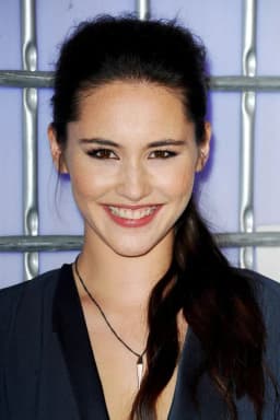 Christina Chong headshot