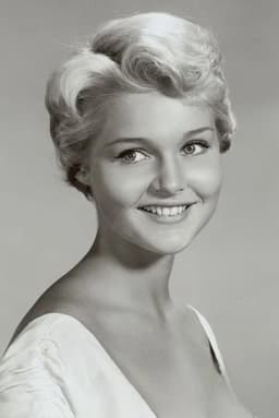 Carol Lynley headshot