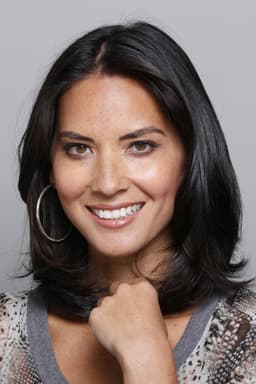 Olivia Munn headshot